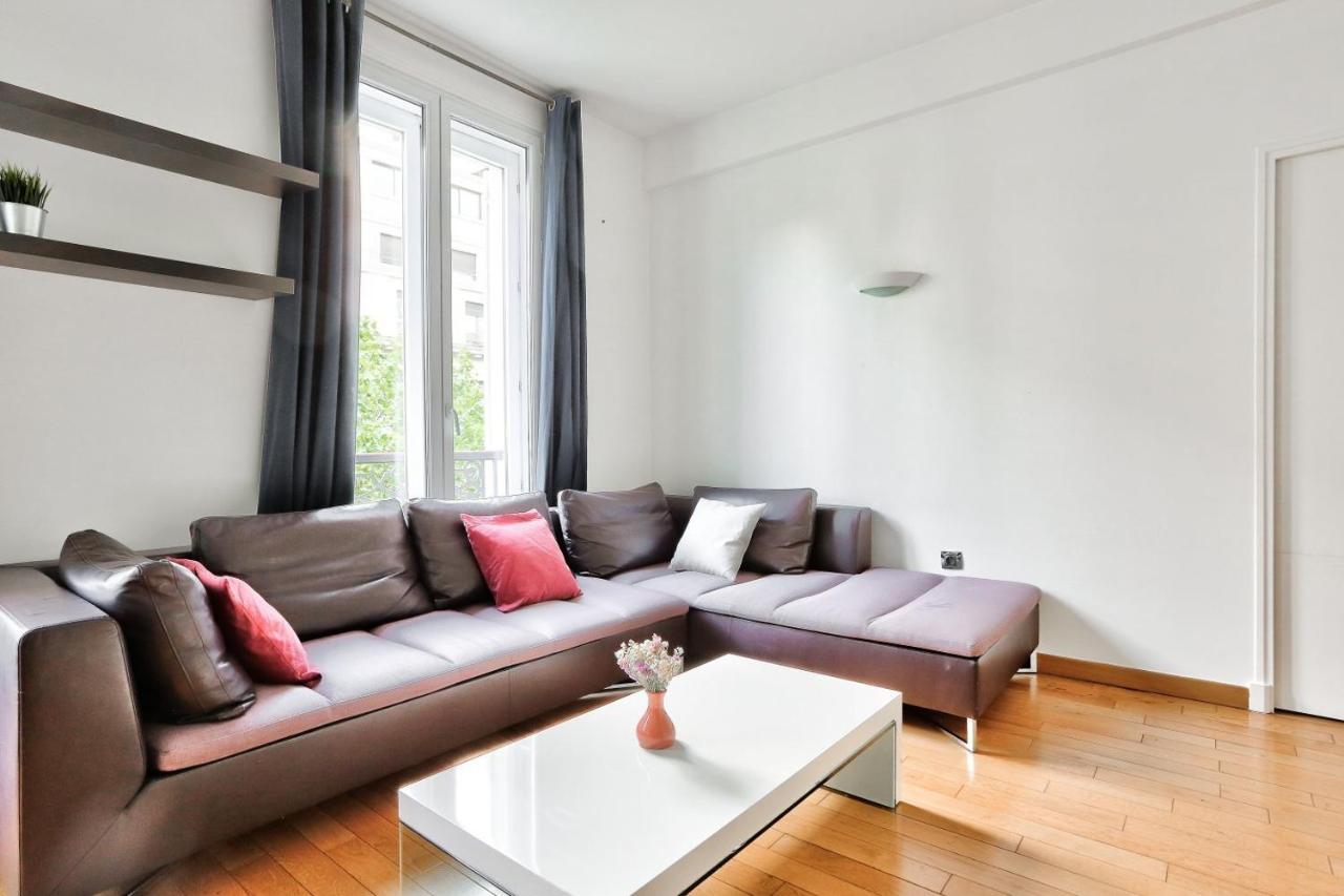 Appartement Quartier Champs-Elysees 4 Free Netflix Paris Bagian luar foto